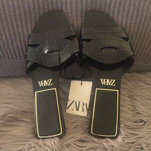 Zara Black Woven Slide Sandals